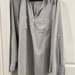 Magellan Outdoors Light Gray Casual Button-Down Shirt